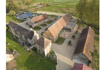 Domaine des Tours Vauquelin